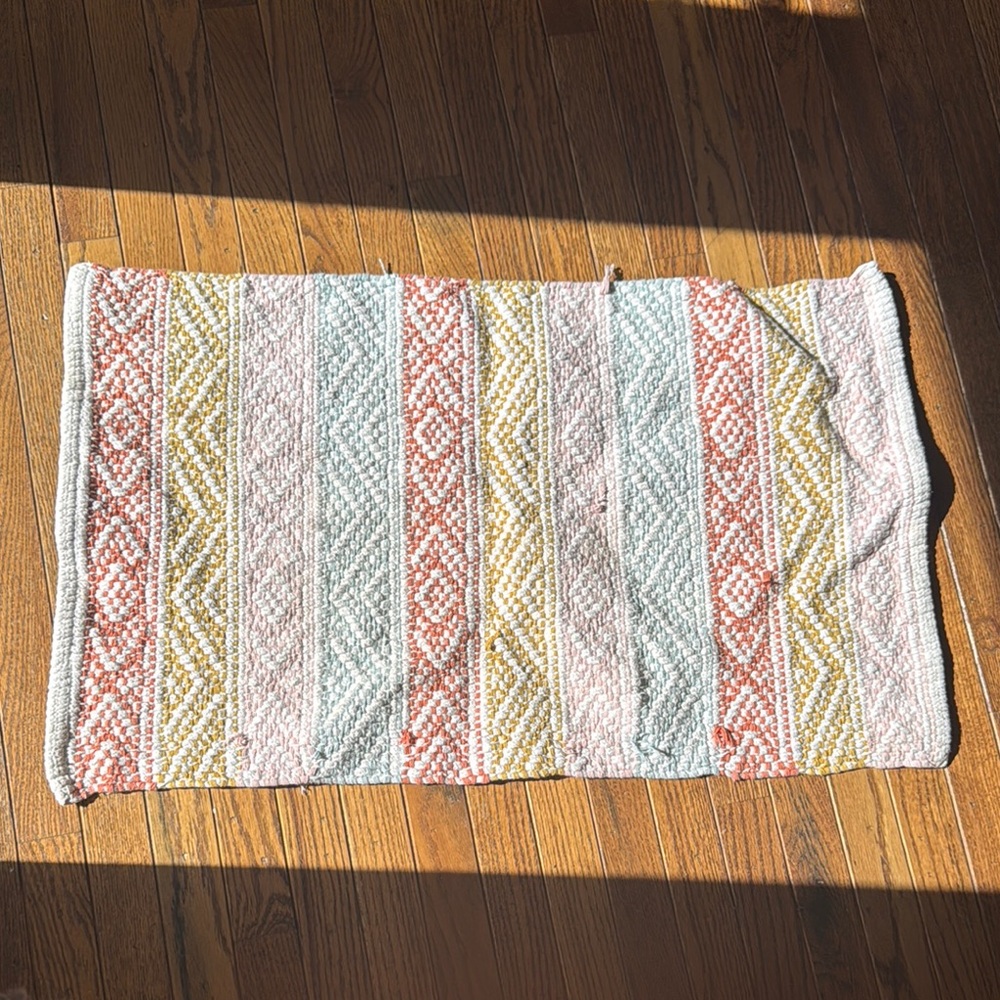 Rachel Zoe Multi colored Bath Mat Geometric Design